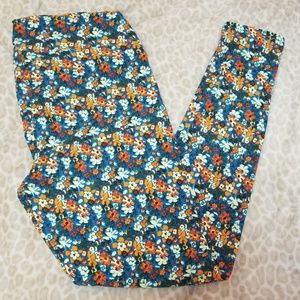 LulaRoe Floral TC leggings